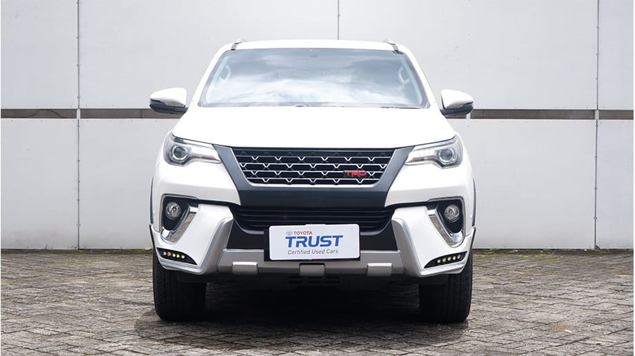 FORTUNER 2018