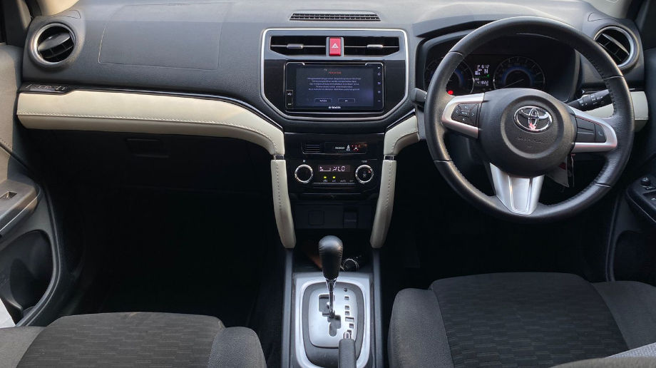 TOYOTA RUSH S TRD (RUSH) AT 2021