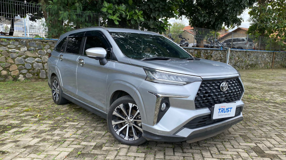 TOYOTA AVANZA VELOZ 1.5 Q CVT AT 2022