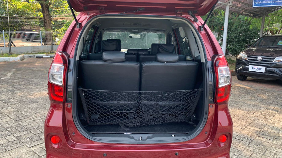 TOYOTA AVANZA VELOZ 1.5 AT (GRAND NEW) AT 2017