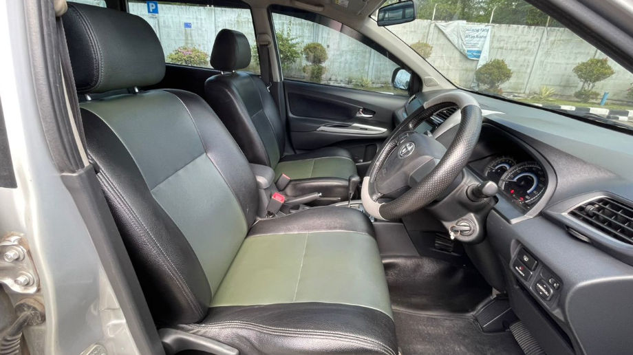 TOYOTA AVANZA VELOZ 1.5 AT (GRAND NEW) AT 2018