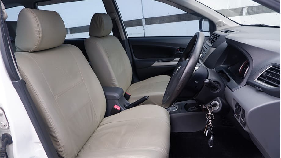 TOYOTA AVANZA 1.5 Veloz AT 2015