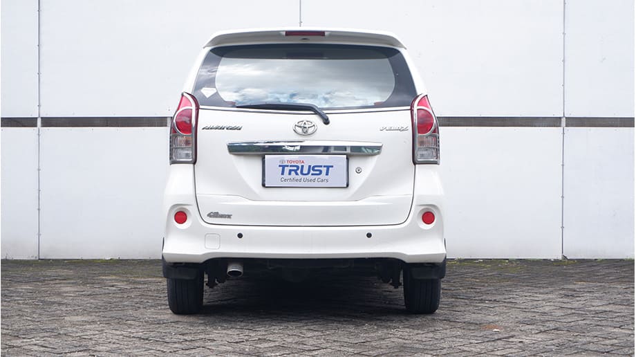 TOYOTA AVANZA 1.5 Veloz AT 2015
