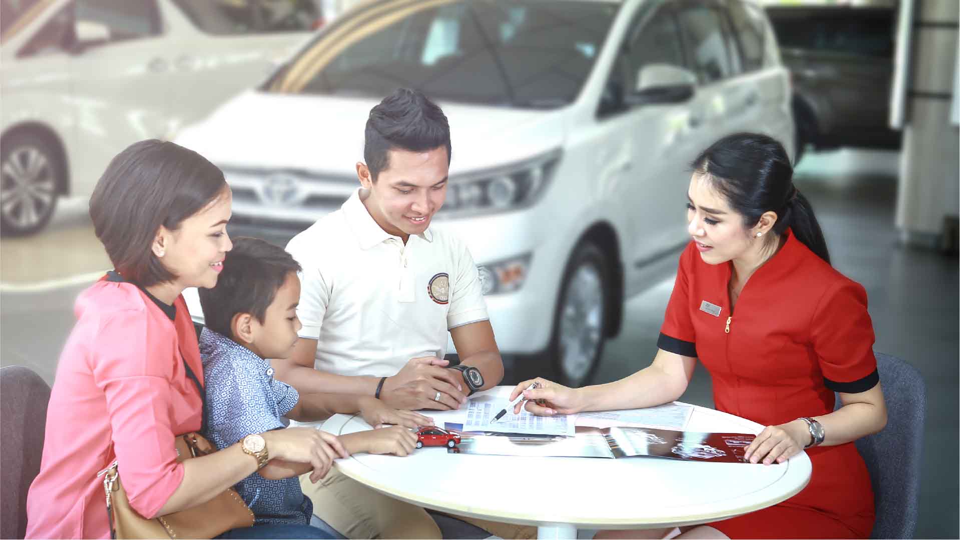 Bengkel Resmi Auto2000 Buka di Hari Minggu Agar Pelanggan ...