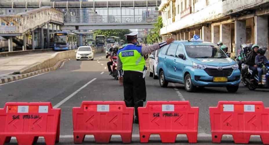 5 Faktor Penyebab Pelanggaran Lalu Lintas Auto2000